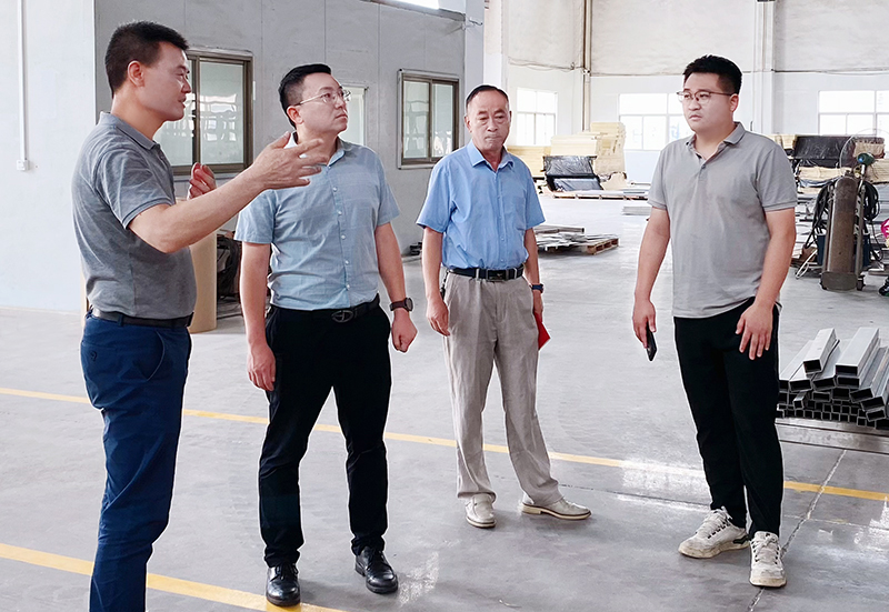 fuzhenzhang02.jpg fuzhenzhang02.jpg